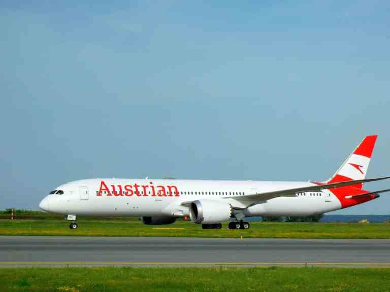 Lire la suite à propos de l’article aviation: Austrian Airlines welcomes second Boeing 787-9 Dreamliner